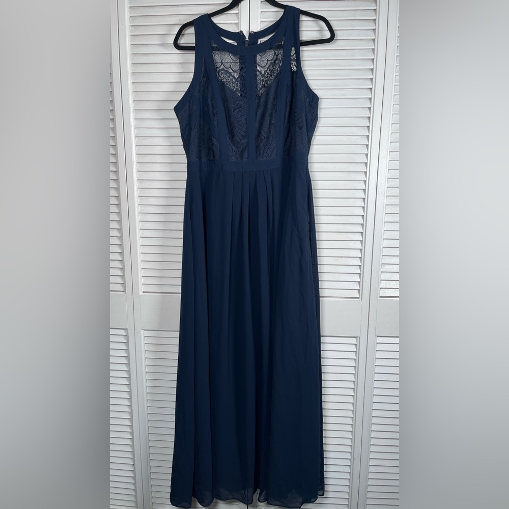 π City Chic Panelled Bodice Maxi Dress β French Navy (Size S/16) | NWT - Picture 2 of 12